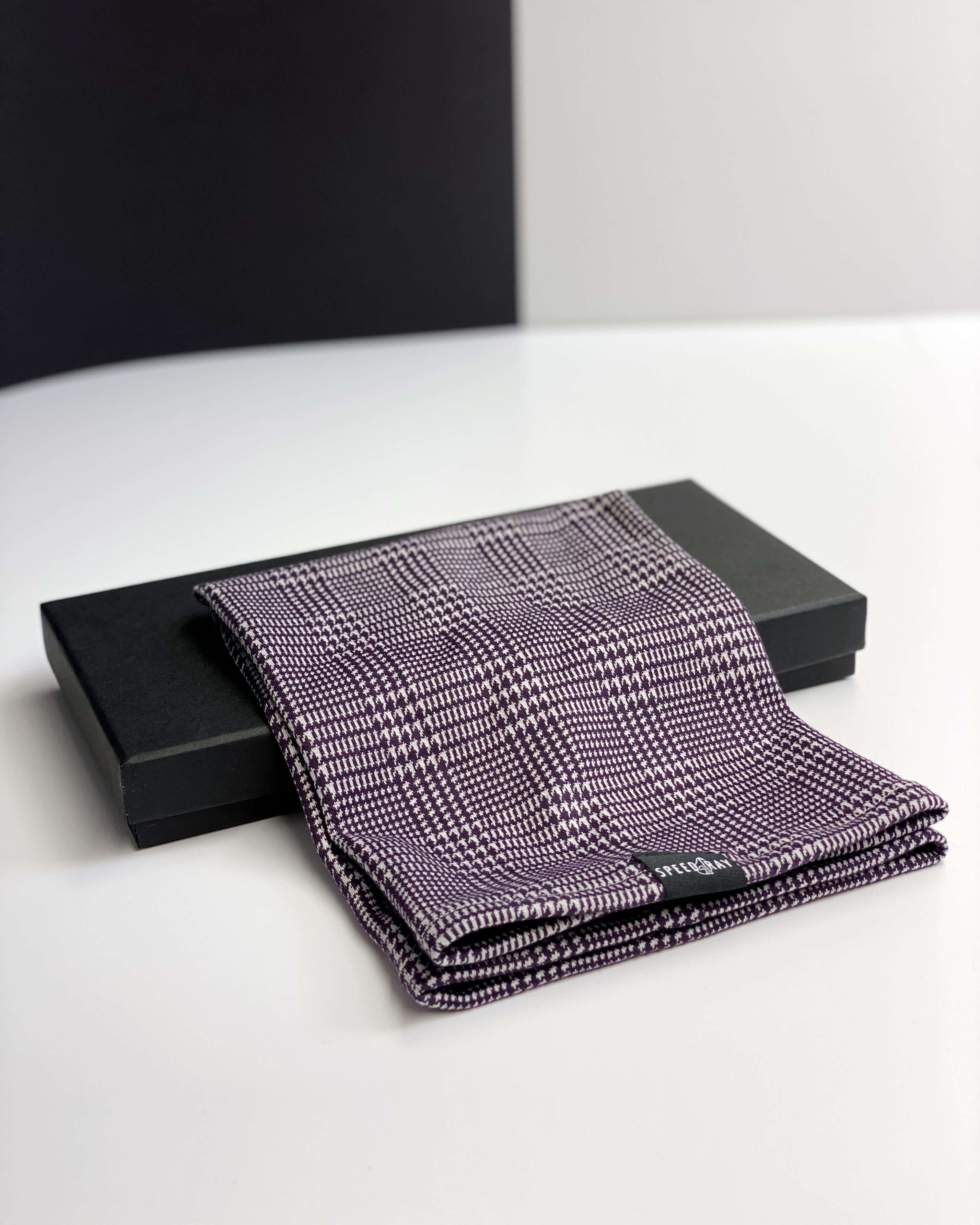 THE MADDY Dog Tooth Sighthound Snood